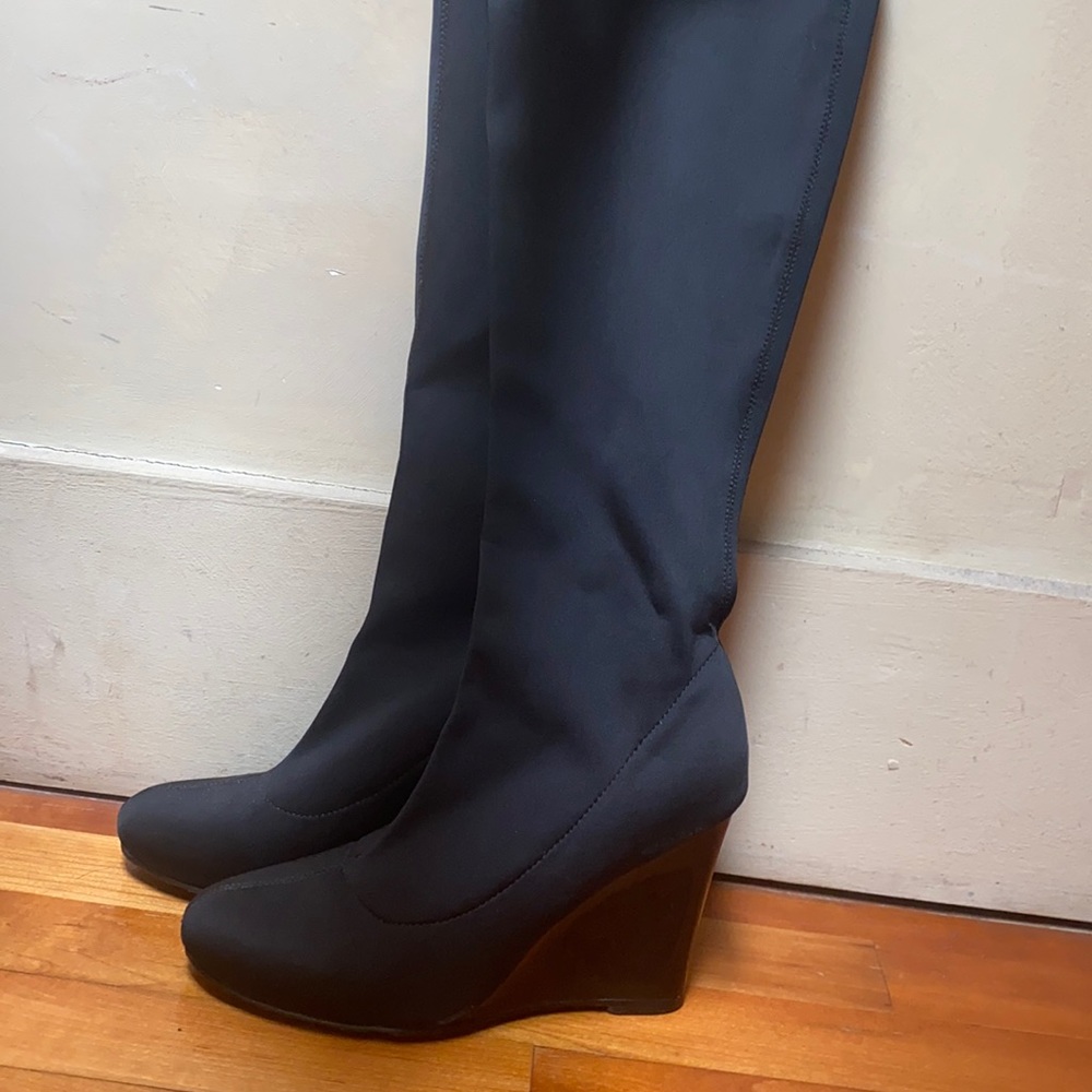 Tall boots from Zappos with stretchy calves!